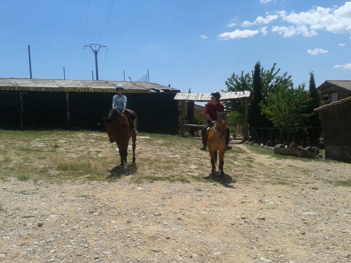 Buenache de la Sierra Cabanas Buenache מראה חיצוני תמונה